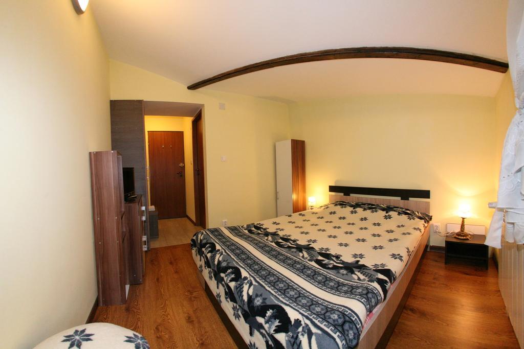 La Buni Busteni Buşteni Quarto foto