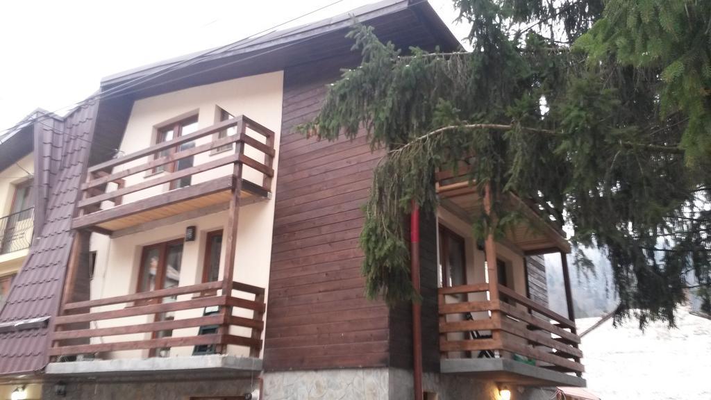 La Buni Busteni Buşteni Exterior foto